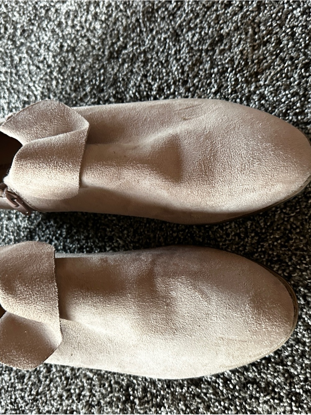 American Eagle Outfitters Taupe Suede Slip-On Mules size 11 woman’s